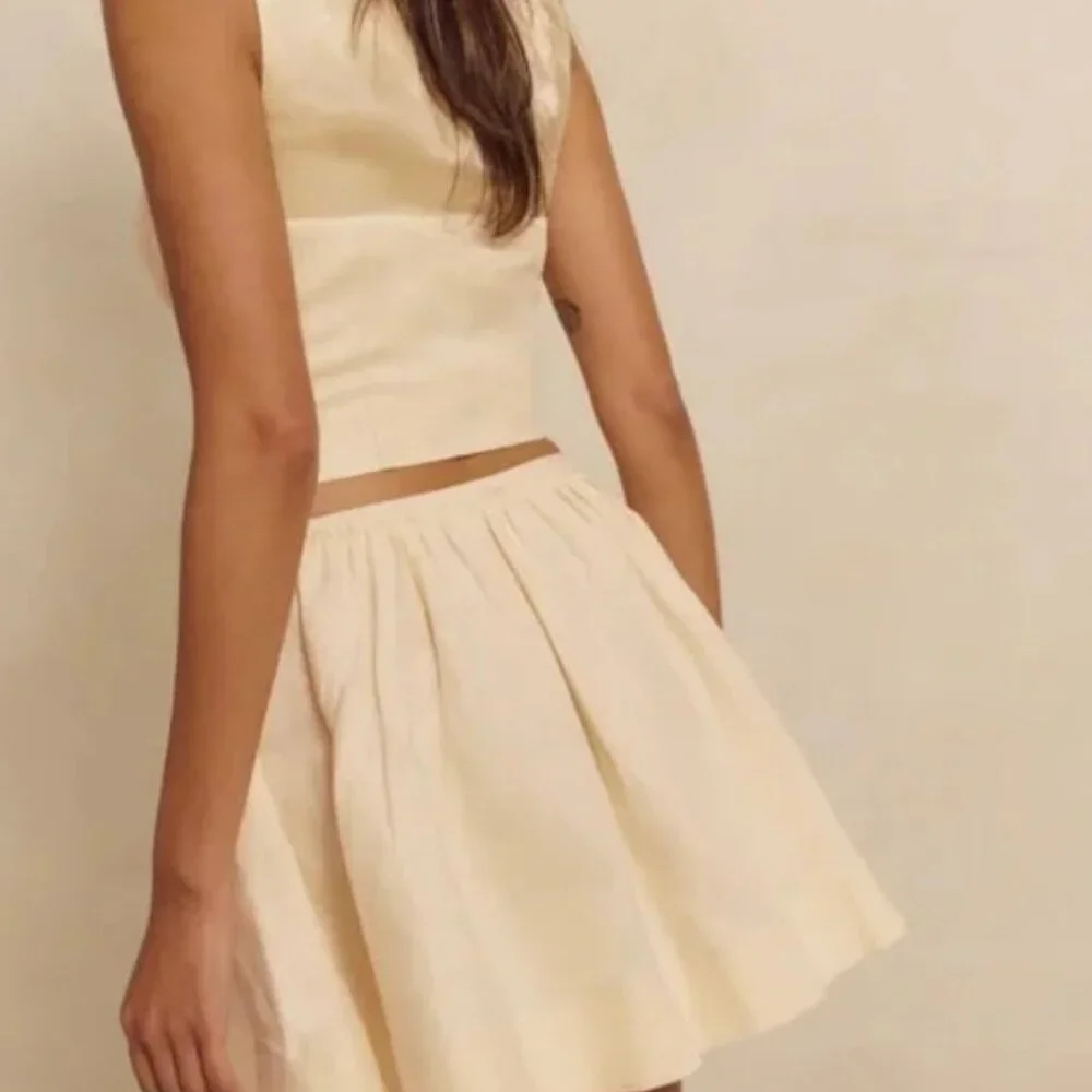 Reformation Evy Linen Two Piece Sugar 0 NWT